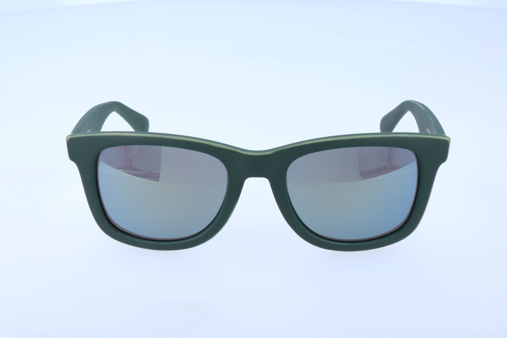 GREEN variant main image