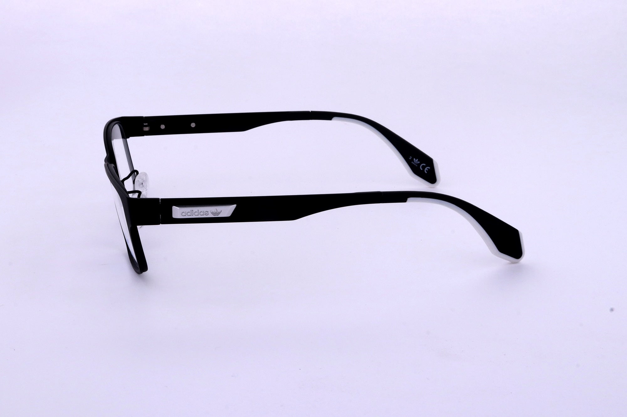 MATTE BLACK variant third image