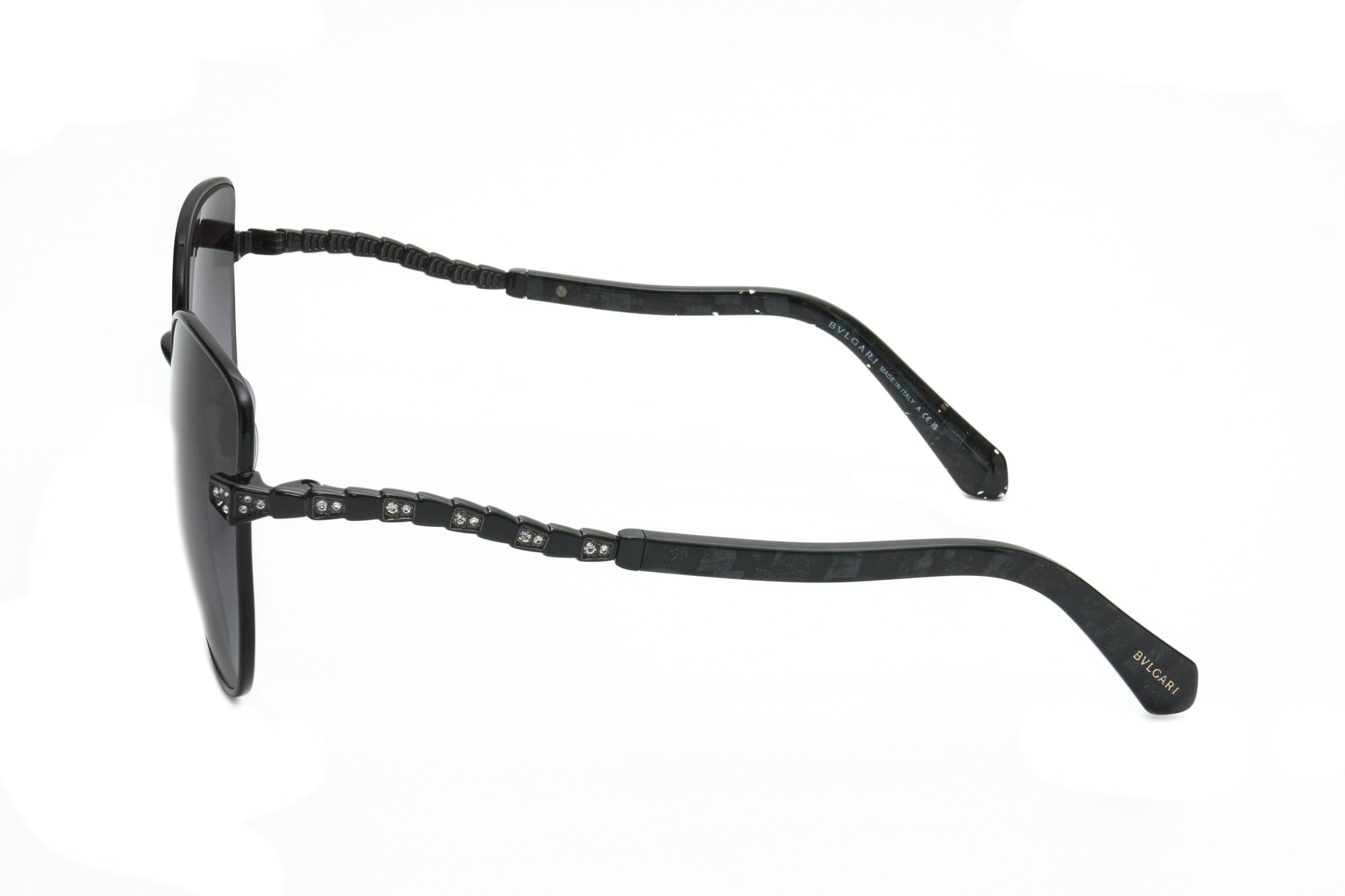 BLACK variant third image